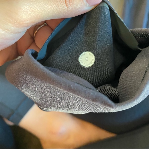 Lululemon leggings - Picture 4 of 5